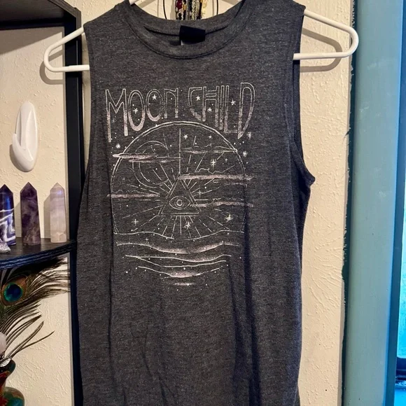 Modern Lux “Moon Child” Graphic Muscle Tank Top Cosmic Astrology XS - Picture 2 of 5